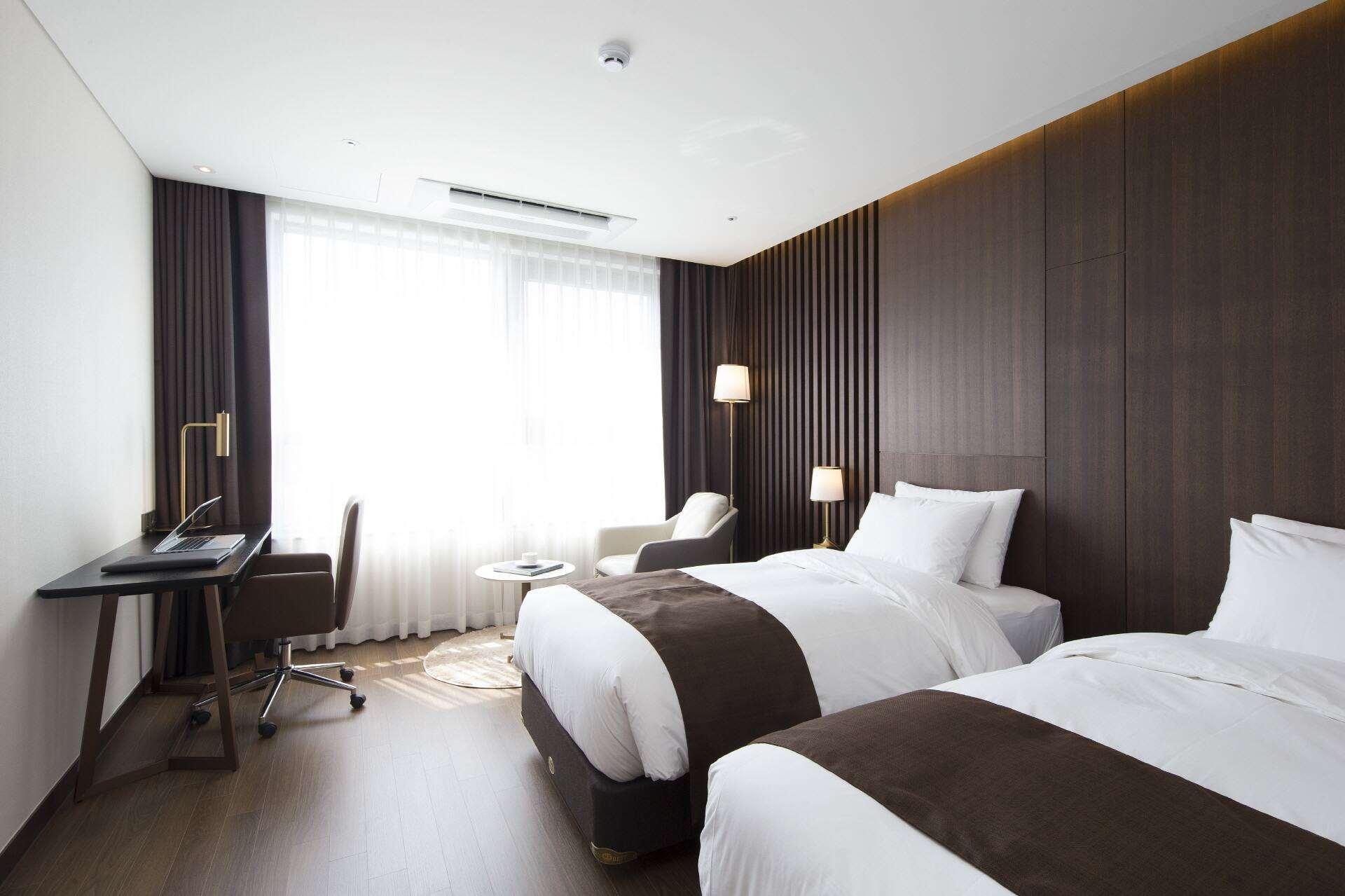 Ramada By Wyndham Daejeon Hotel Kültér fotó