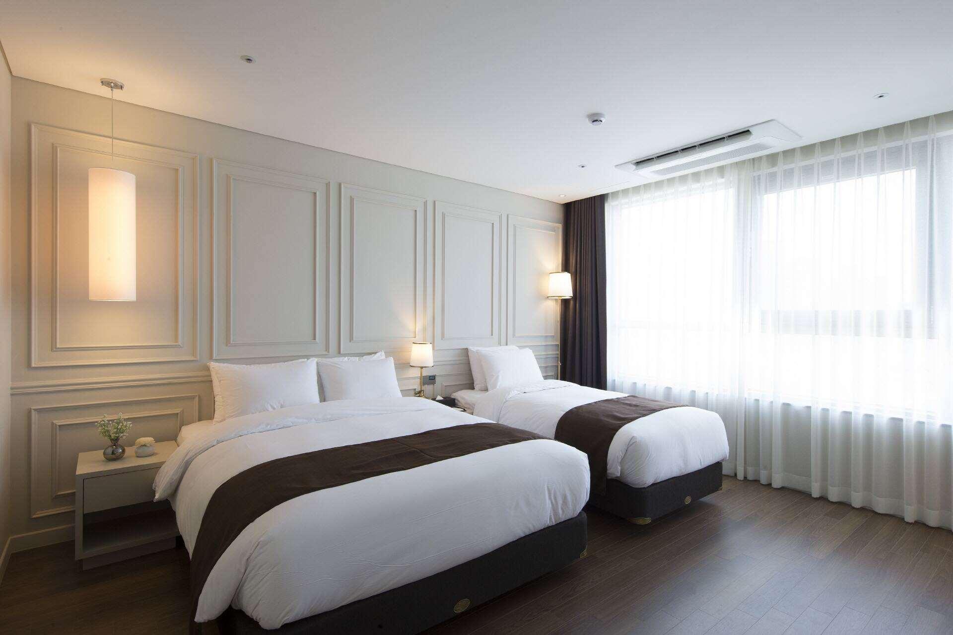Ramada By Wyndham Daejeon Hotel Kültér fotó